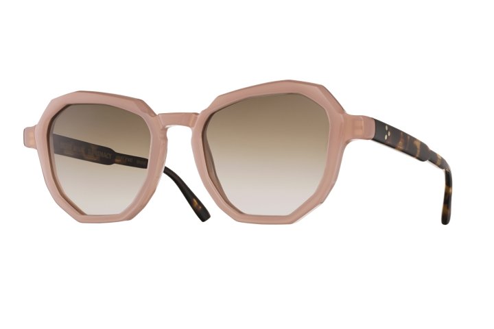 Milky Blush Light with Brown Graded