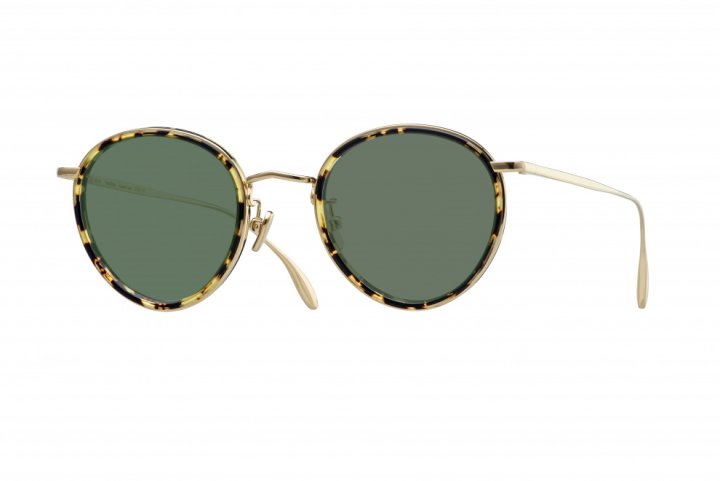 Dark Tort with Green