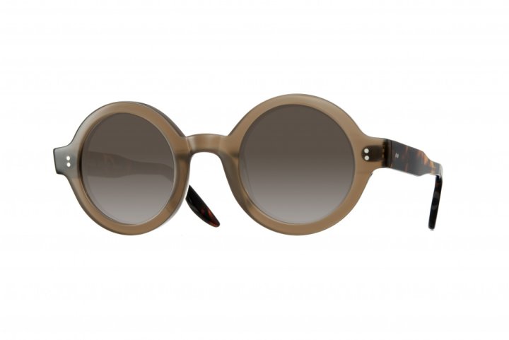 Frosted Tort with Brown