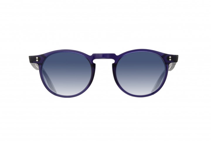 Blue Sapphire with Navy