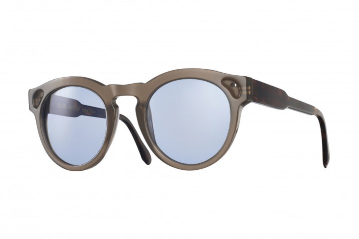 Frosted Tort with Jasmine Blue